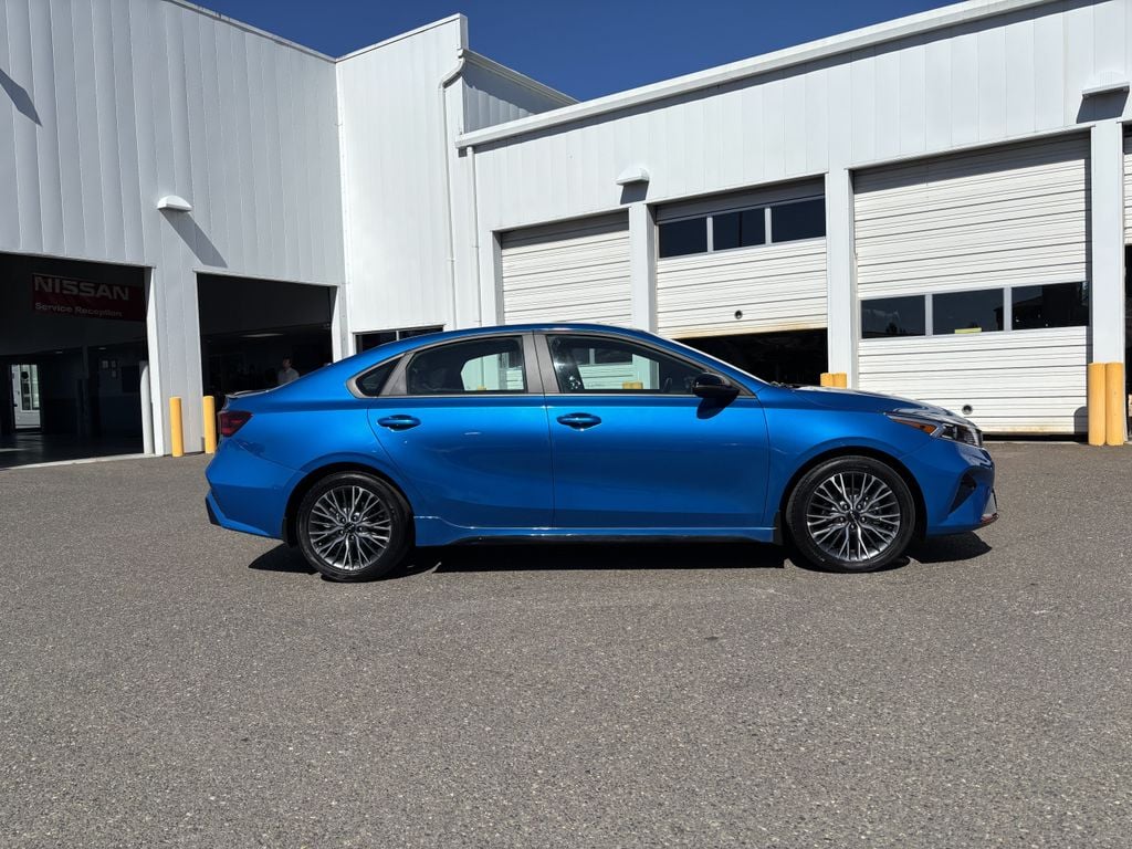 2023 Kia Forte GT-Line - Photo 8