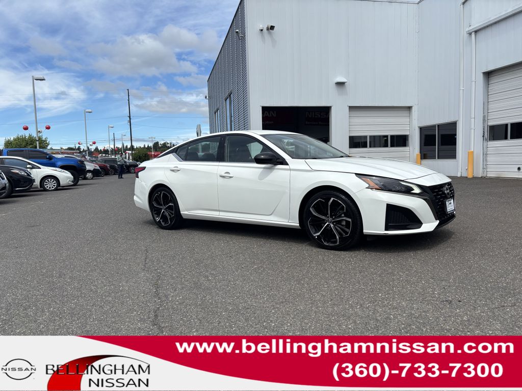 2023 Nissan Altima 2.5 SR's photo