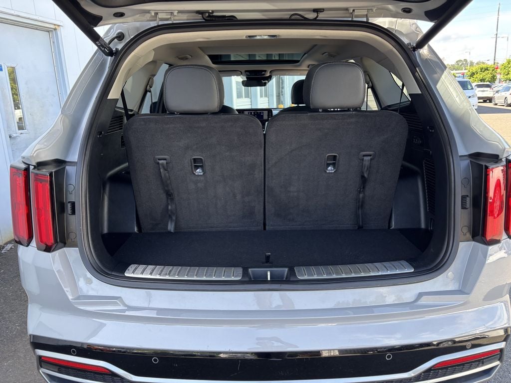 2022 Kia Sorento SX - Photo 28