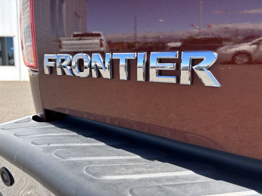2016 Nissan Frontier SV - Photo 11