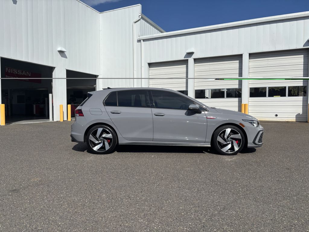 2024 Volkswagen Golf GTI S - Photo 8