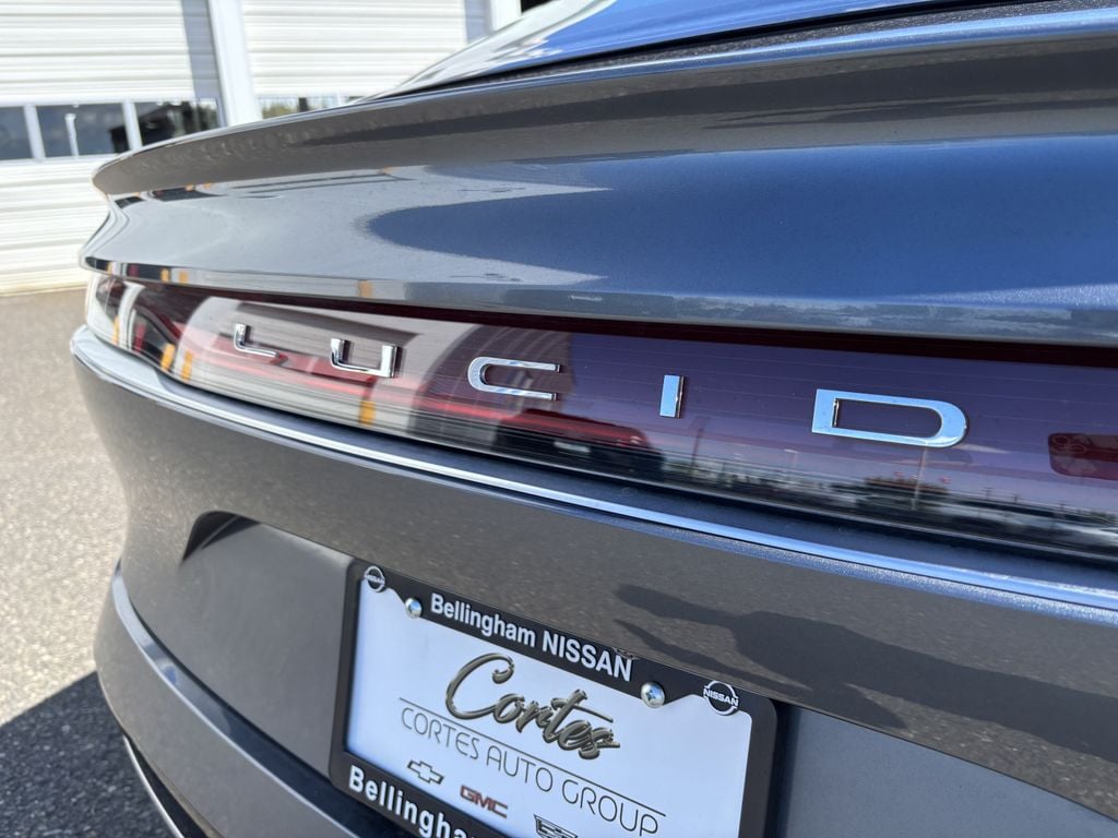 2024 Lucid Air Touring - Photo 10