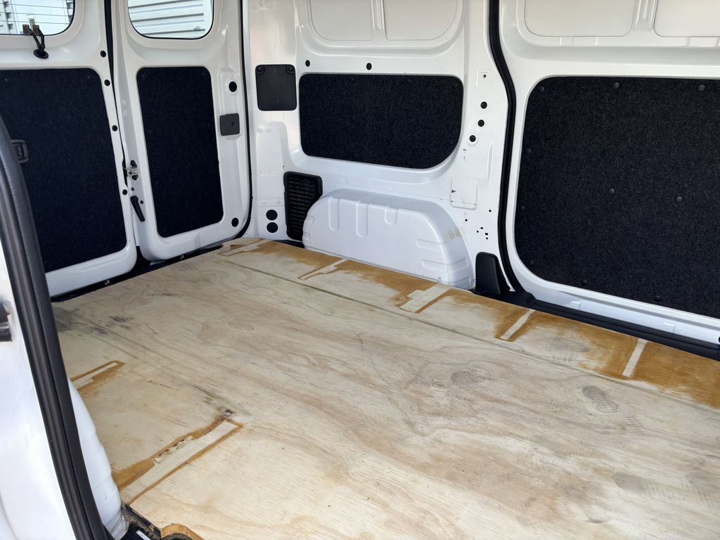 2020 Nissan NV200 S - Photo 22