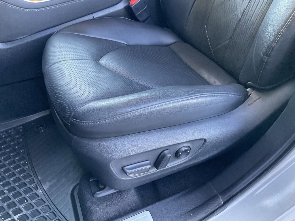 2024 Toyota Highlander Platinum - Photo 33