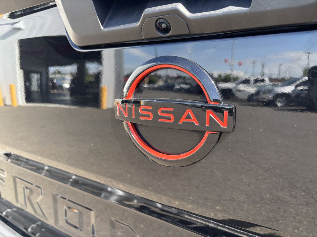 2022 Nissan Frontier PRO-4X - Photo 10