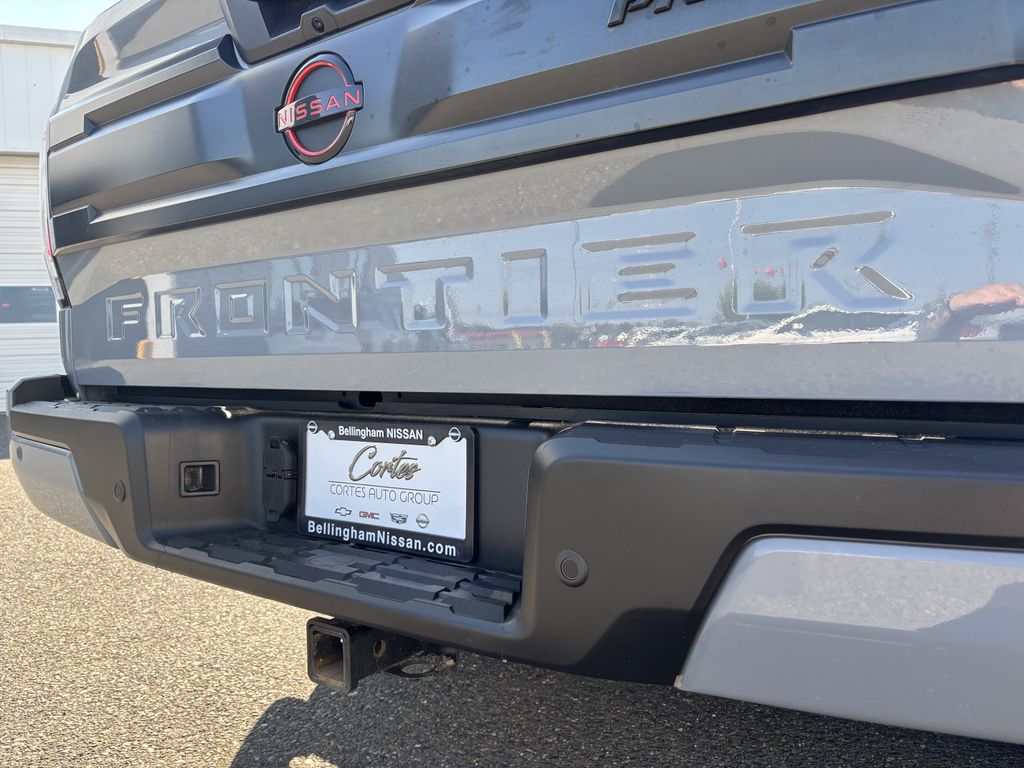 2025 Nissan Frontier PRO-4X - Photo 12