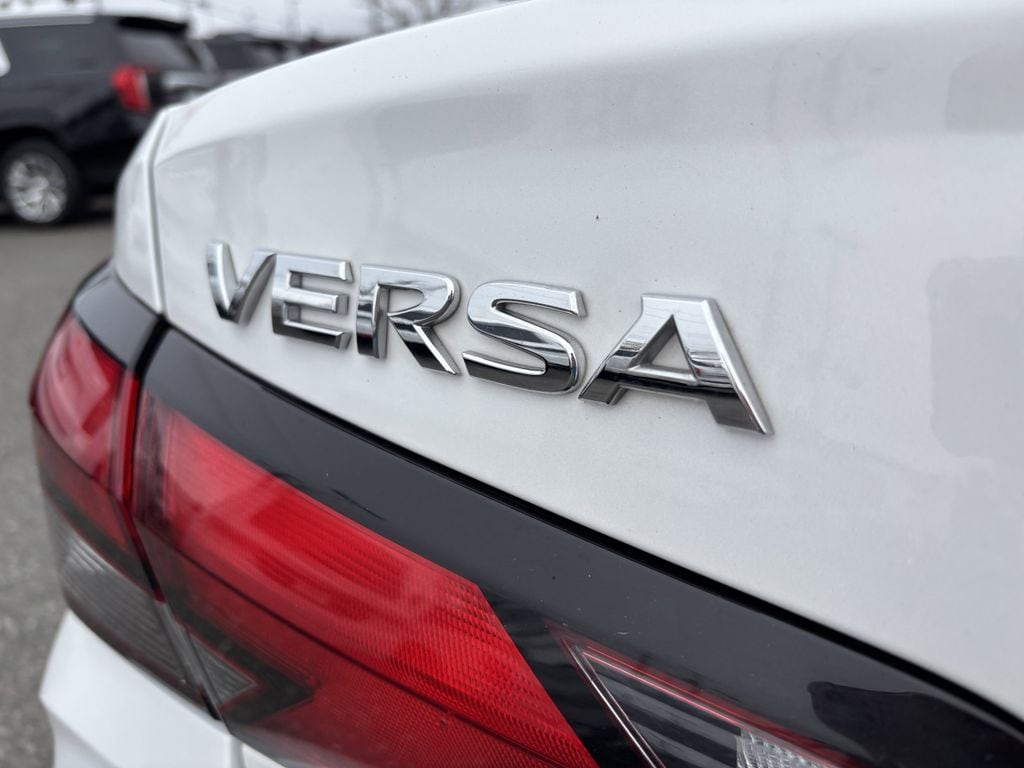 2023 Nissan Versa Sedan SV - Photo 11