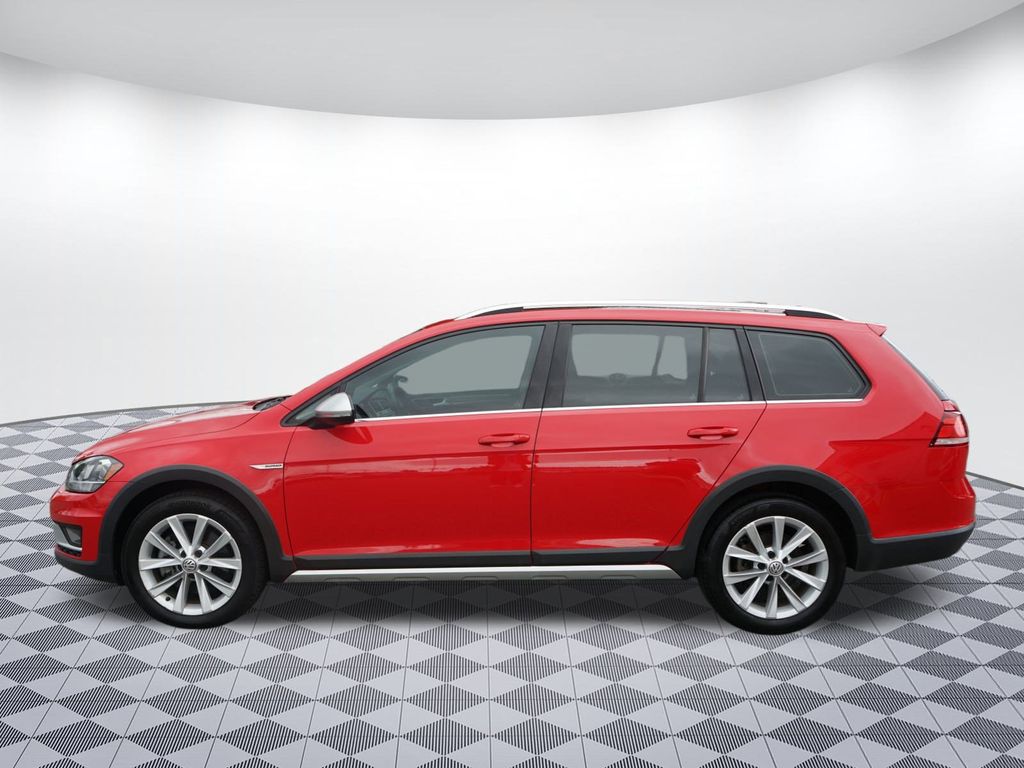 2019 Volkswagen Golf Alltrack TSI S photo 4