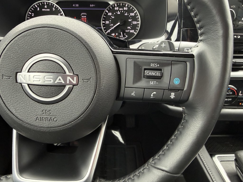 2025 Nissan Pathfinder SL - Photo 16