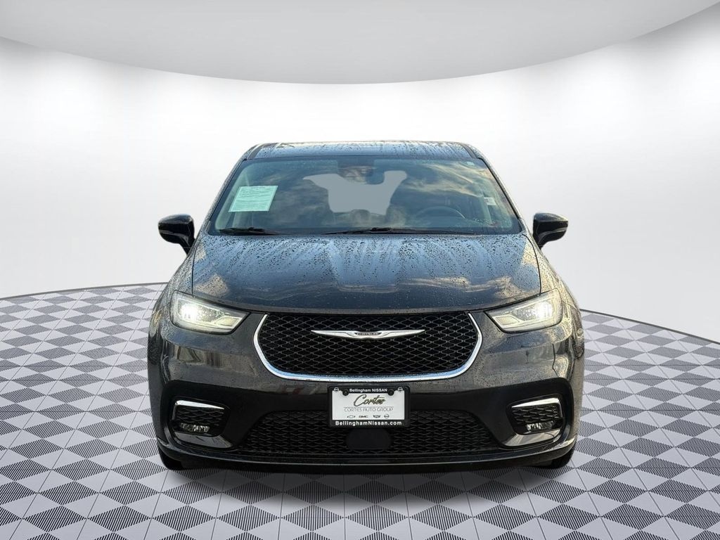 Used 2024 Chrysler Pacifica Hybrid Select Minivan/Van