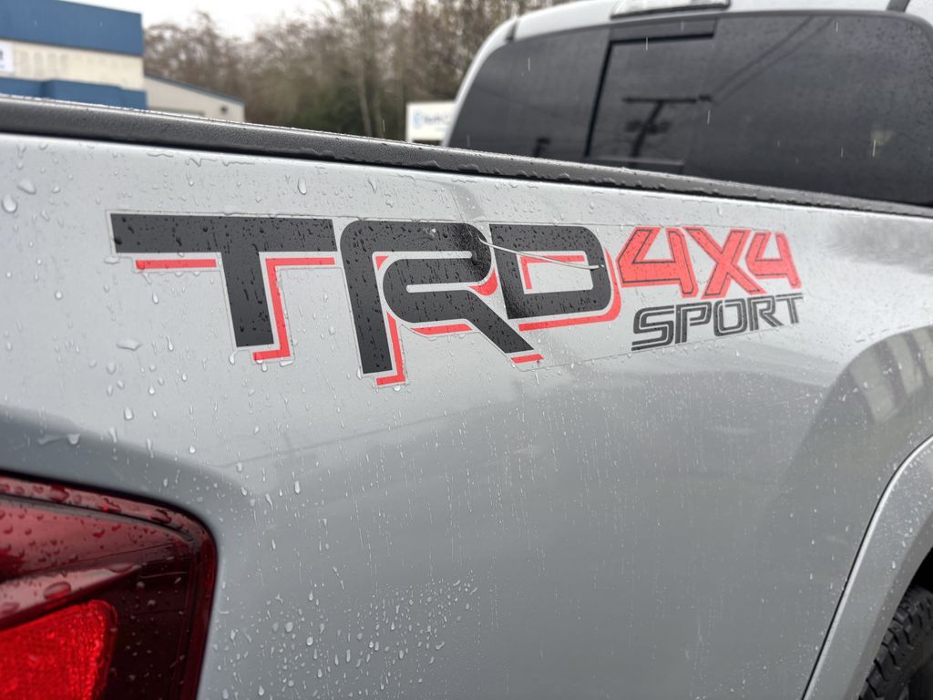 2018 Toyota Tacoma TRD Sport - Photo 14