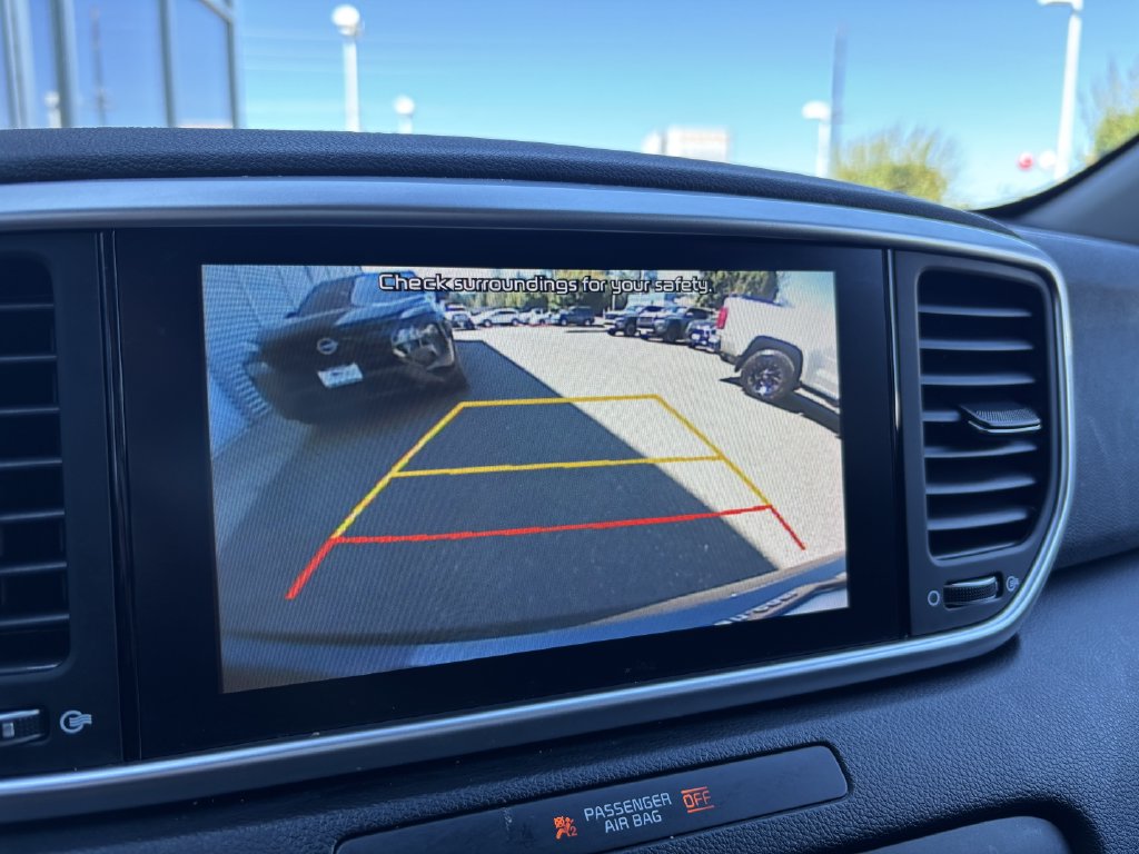 2022 Kia Sportage LX - Photo 29