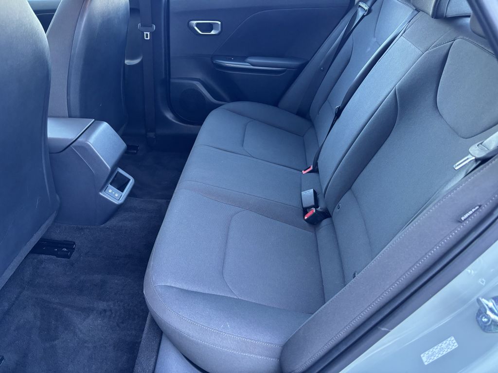 2026 Kia K4 LXS - Photo 21