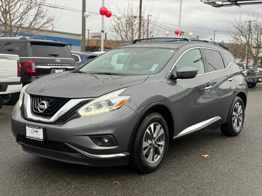 2017 Nissan Murano SV photo 3