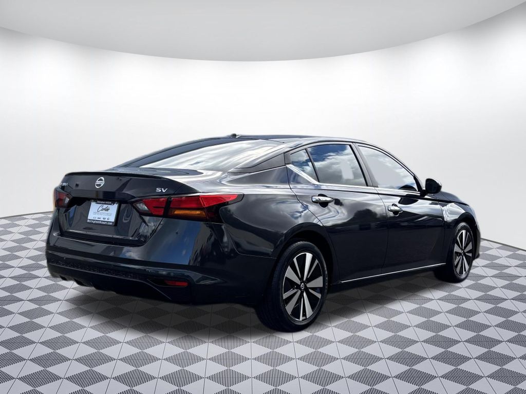 2021 Nissan Altima SV - Photo 7