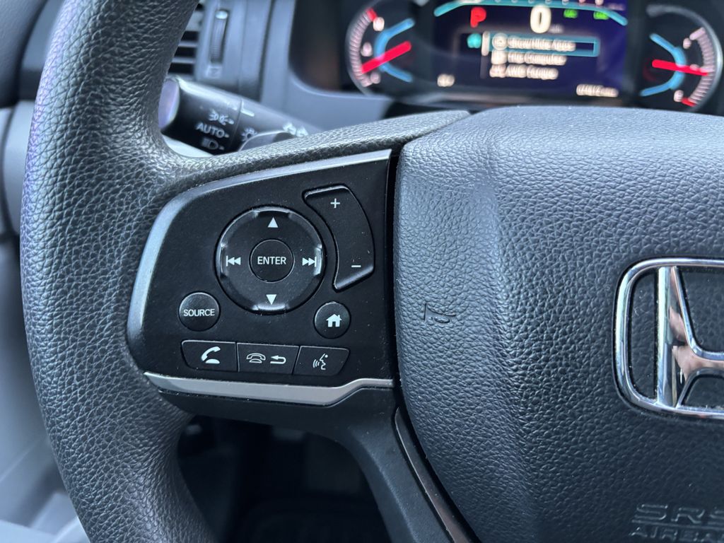 2021 Honda Pilot LX - Photo 16