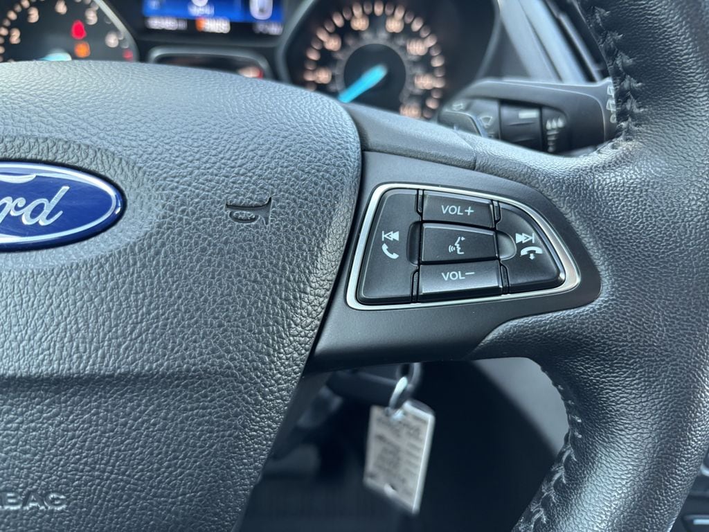 2017 Ford Escape SE - Photo 15