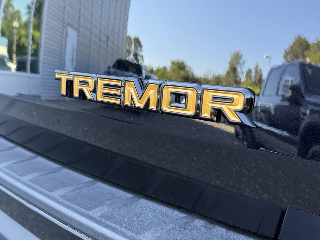 2026 Ford Explorer Tremor - Photo 11