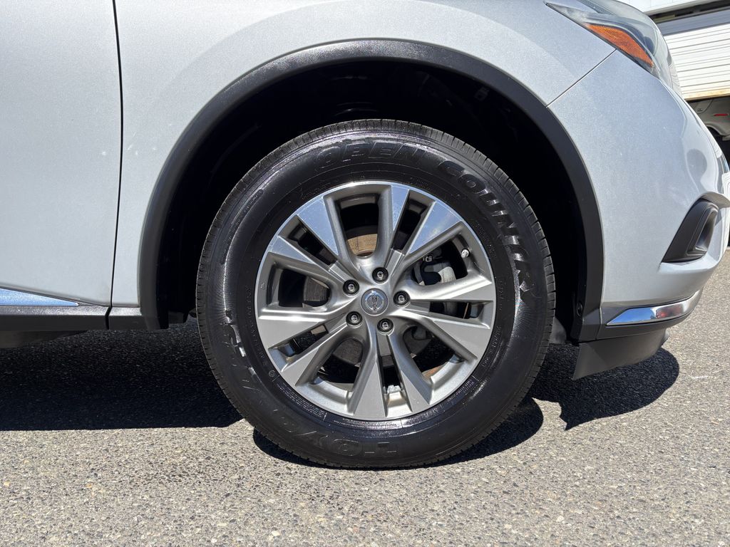 2018 Nissan Murano SV - Photo 9