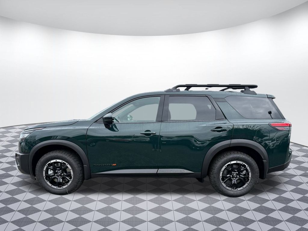 2025 Nissan Pathfinder Rock Creek photo 4