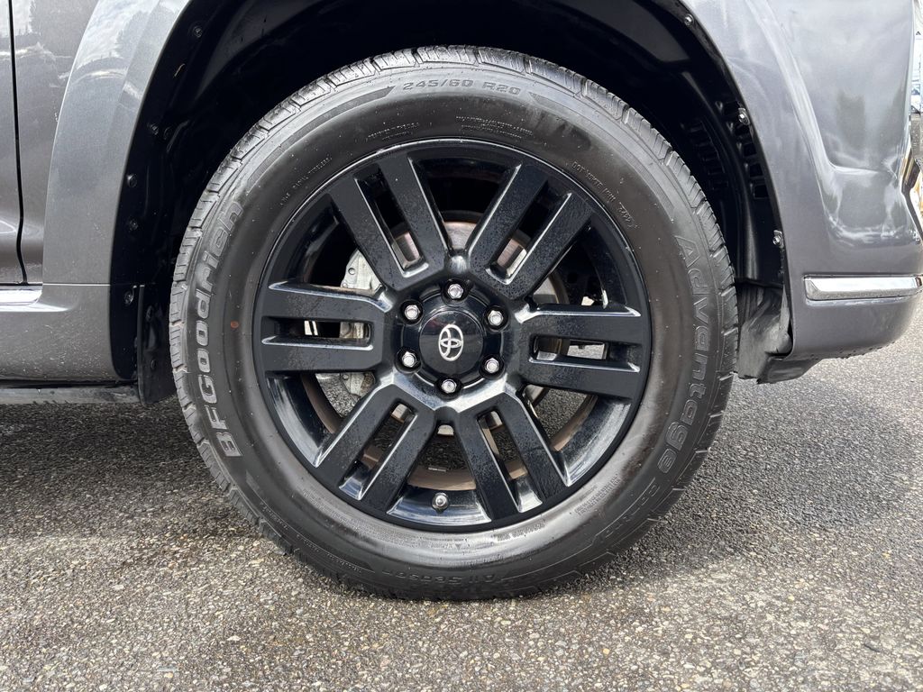 2018 Toyota 4Runner Limited - Photo 9