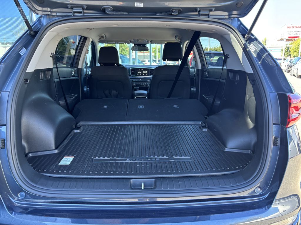2022 Kia Sportage LX - Photo 26