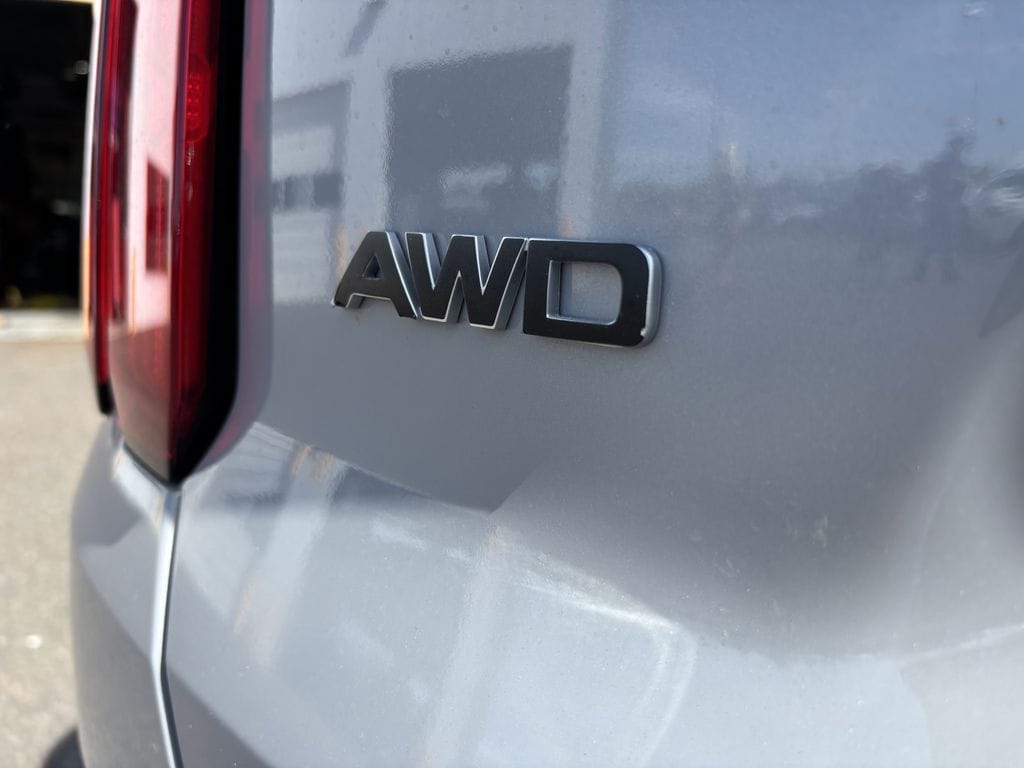 2022 Kia Sorento SX - Photo 12