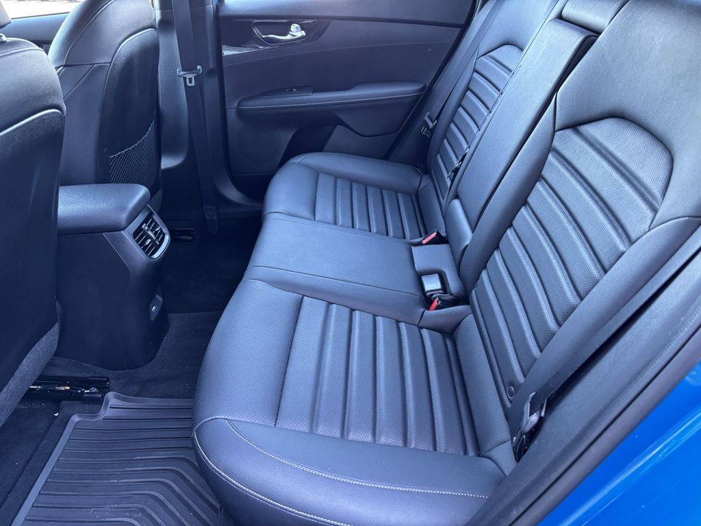 2023 Kia Forte GT-Line - Photo 22
