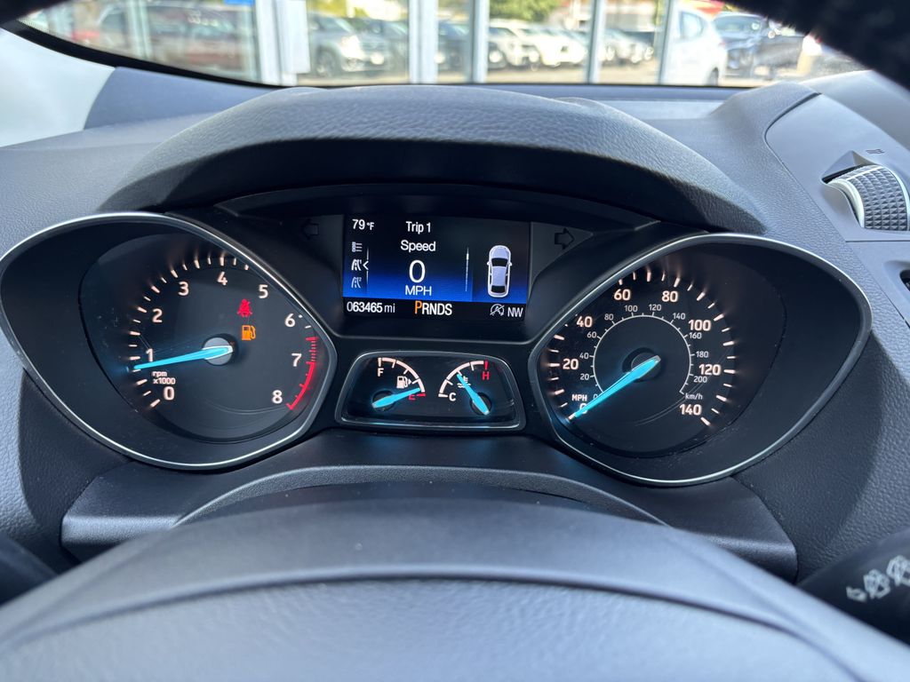 2017 Ford Escape SE - Photo 17