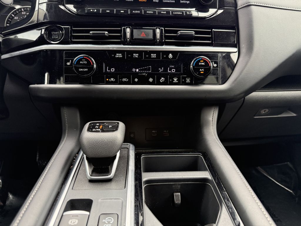 2025 Nissan Pathfinder SL - Photo 18