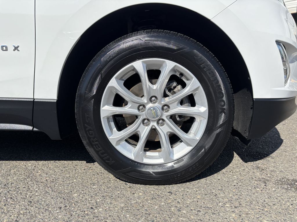 2018 Chevrolet Equinox LT - Photo 10