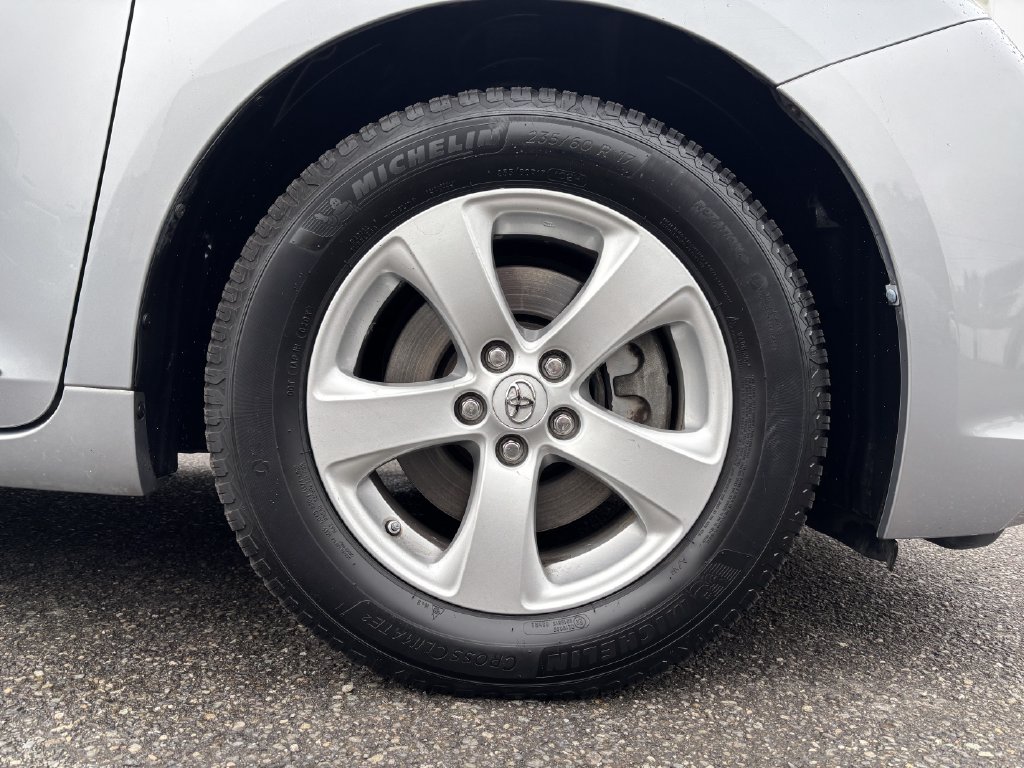 2013 Toyota Sienna LE - Photo 9