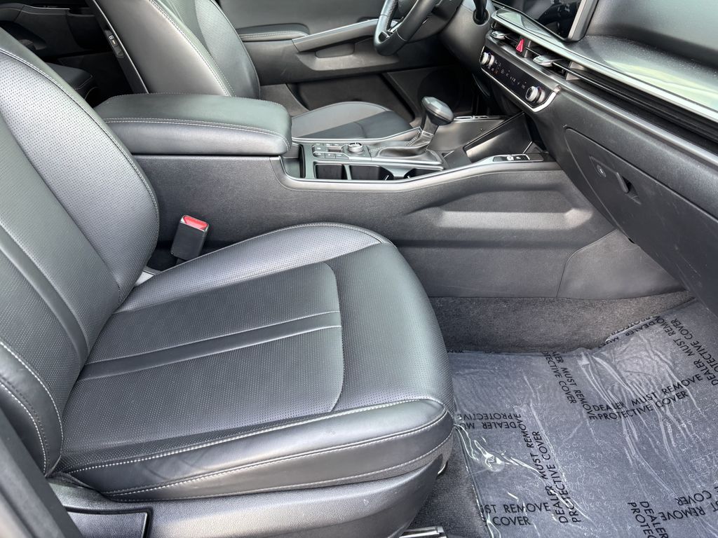 2025 Kia Sorento EX - Photo 31