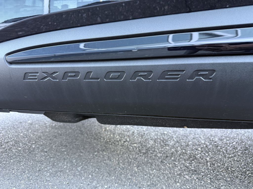 2026 Ford Explorer Tremor - Photo 12