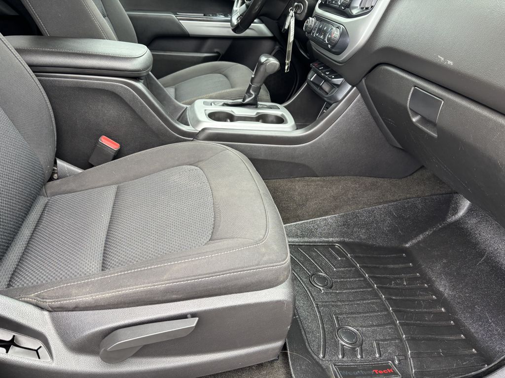 2018 Chevrolet Colorado LT - Photo 26
