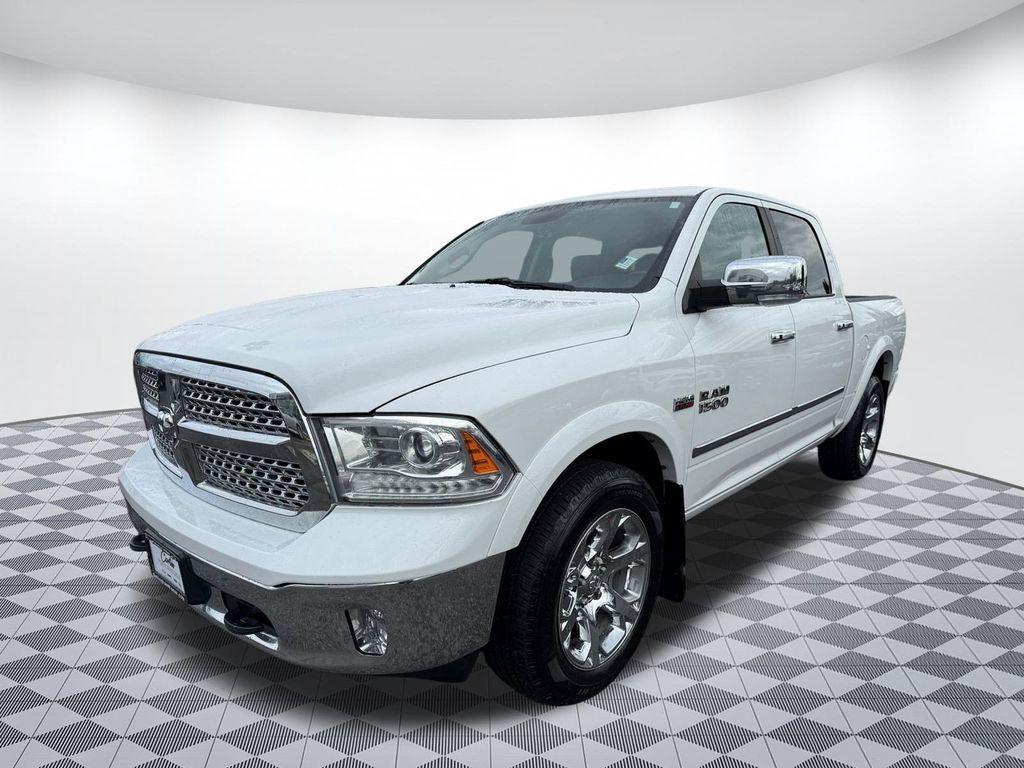 2017 Ram 1500 Laramie photo 2