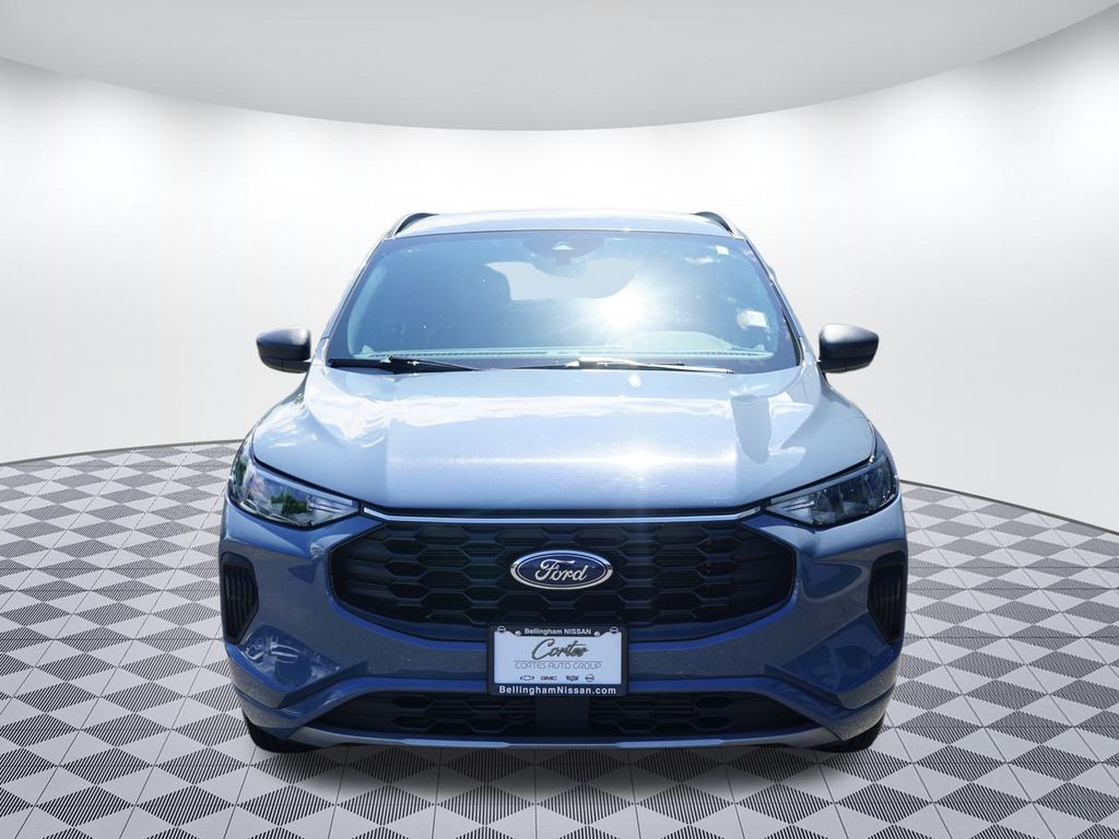 Used 2024 Ford Escape ST-Line with VIN 1FMCU9MN8RUA63389 for sale in Bellingham, WA