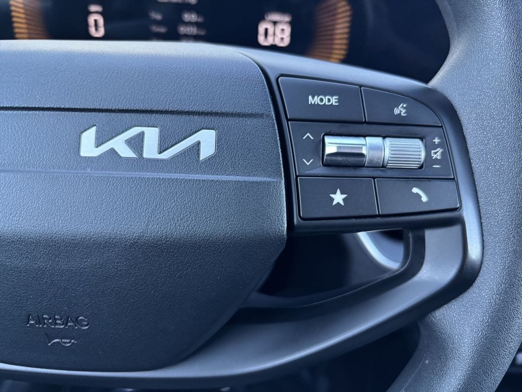 2026 Kia K4 LXS - Photo 13