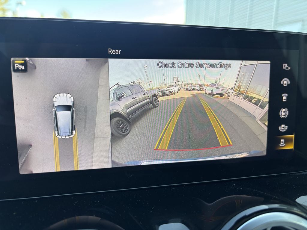 2023 Mercedes-Benz GLB Base - Photo 31