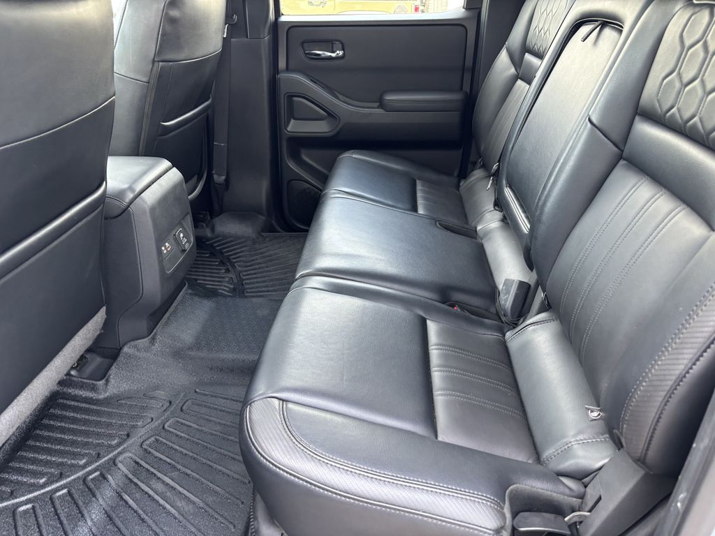 2022 Nissan Frontier PRO-4X - Photo 22