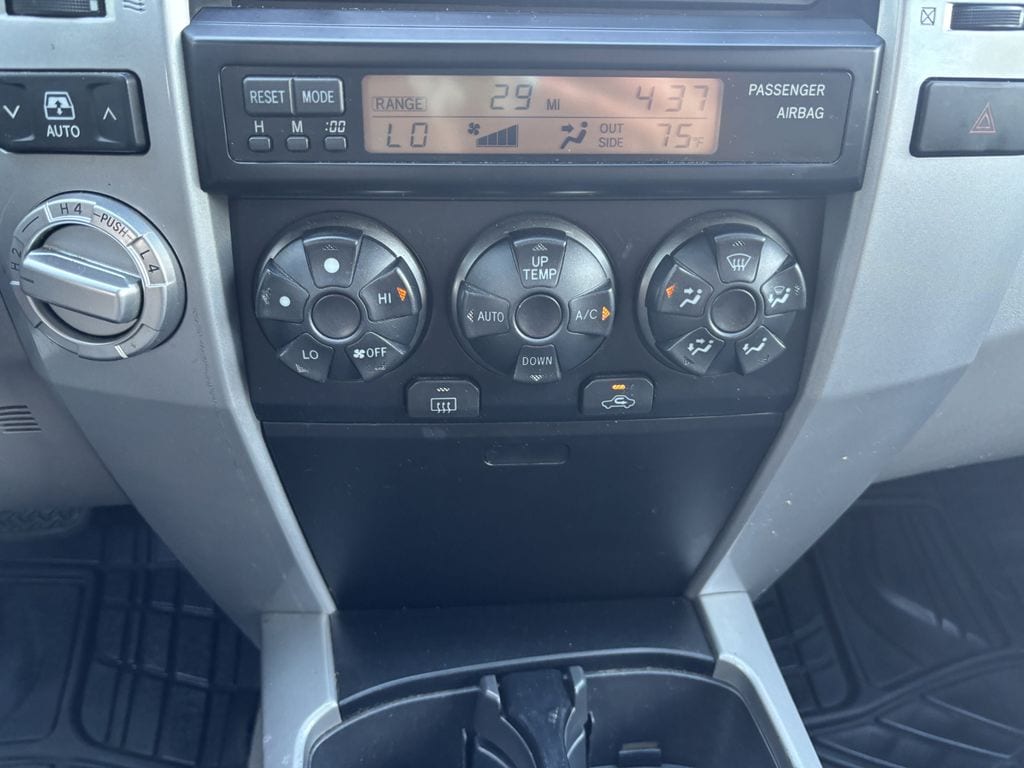 2006 Toyota 4Runner SR5 - Photo 18