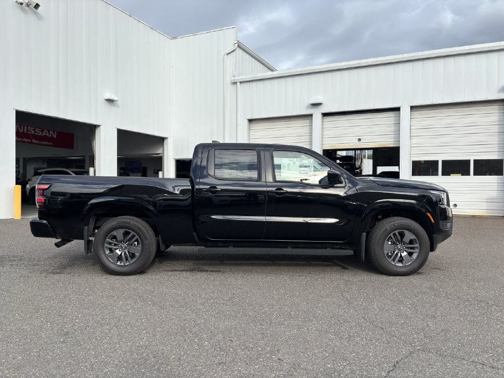 2026 Nissan Frontier SV - Photo 8