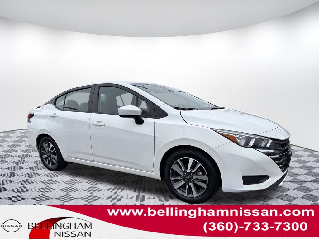 2023 Nissan Versa 1.6 SV CVT's photo