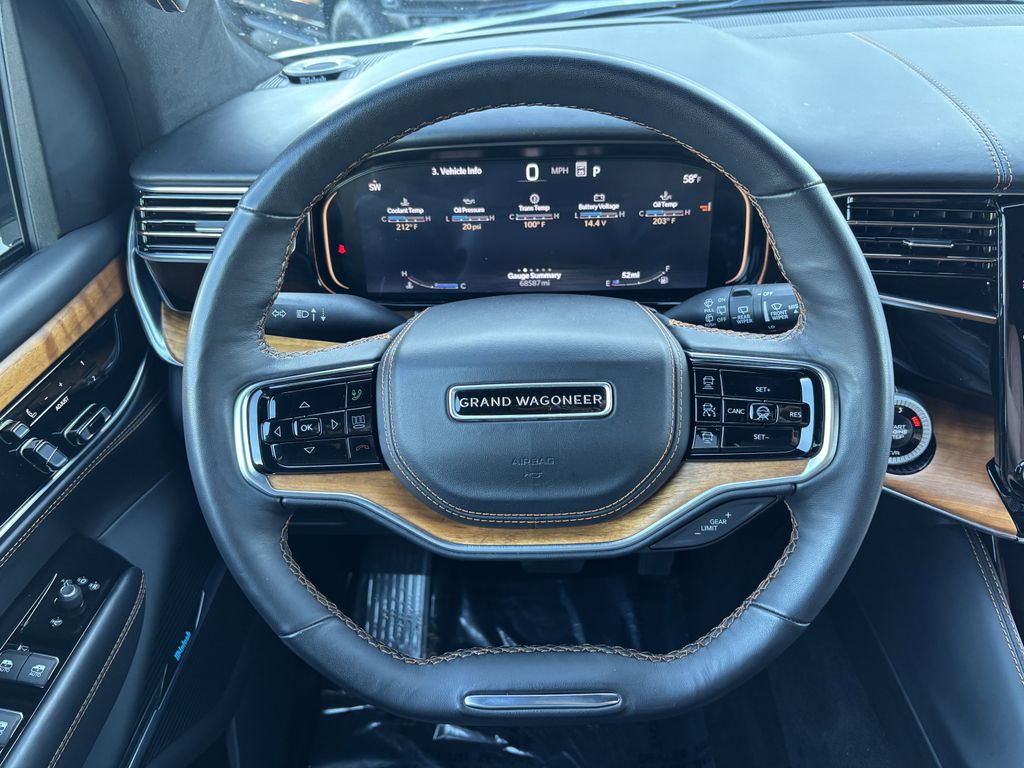 2024 Jeep Grand Wagoneer L Series III - Photo 12