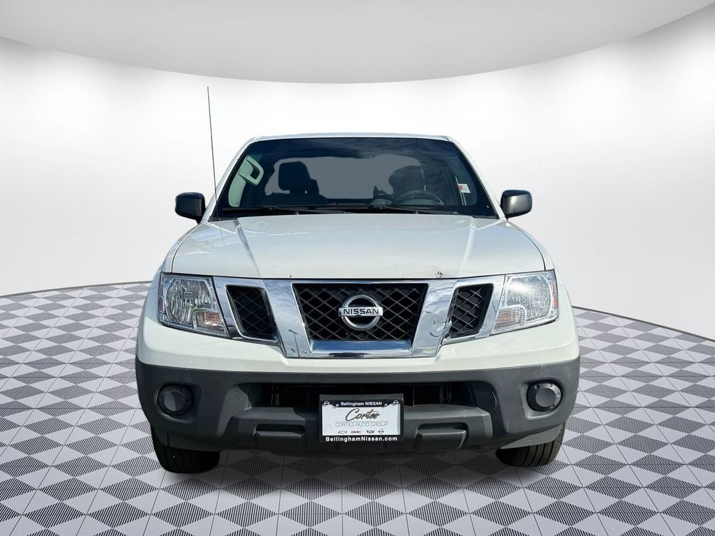 2017 Nissan Frontier S photo 2