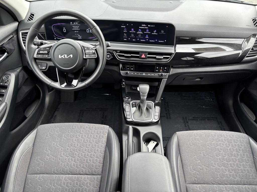 2025 Kia Seltos S - Photo 20