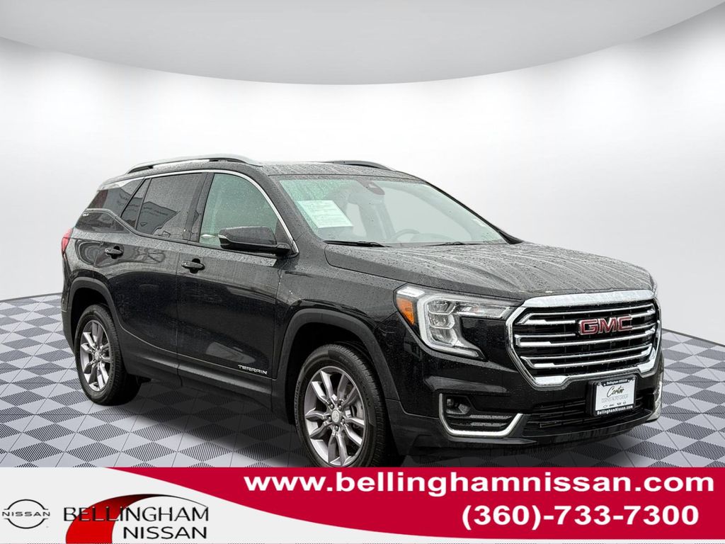 2023 GMC Terrain SLT's photo