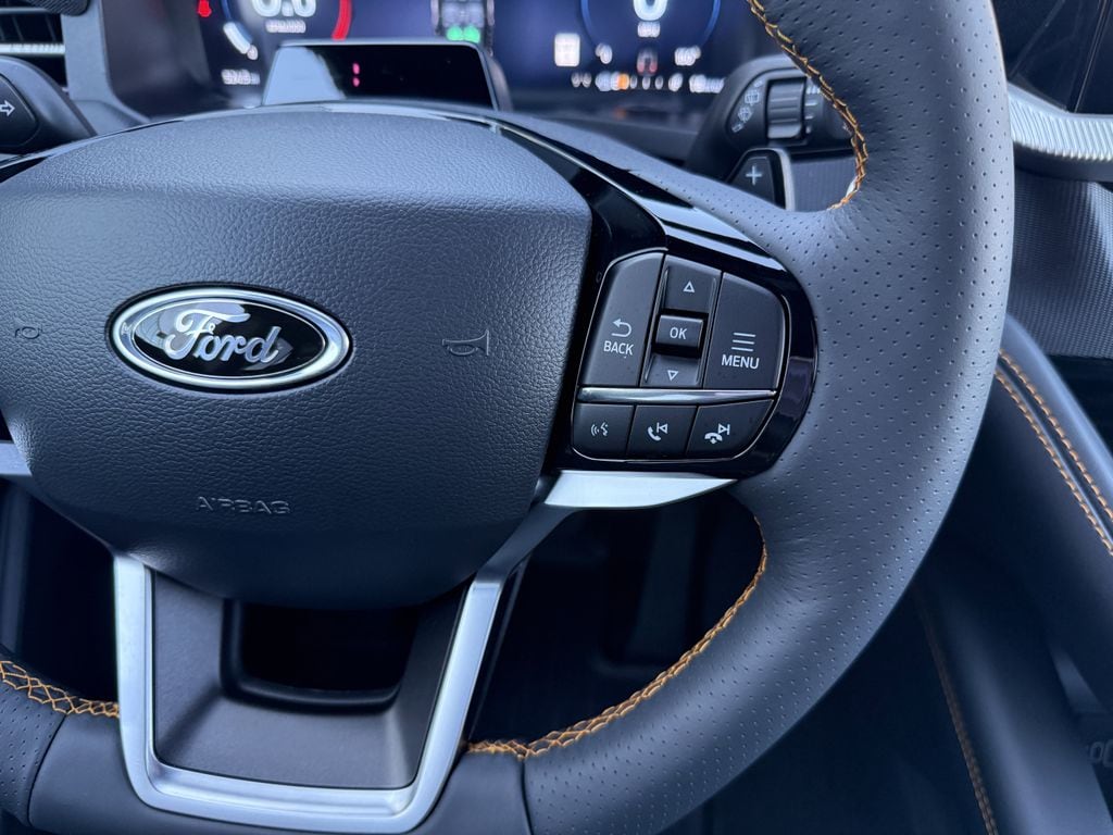 2026 Ford Explorer Tremor - Photo 15