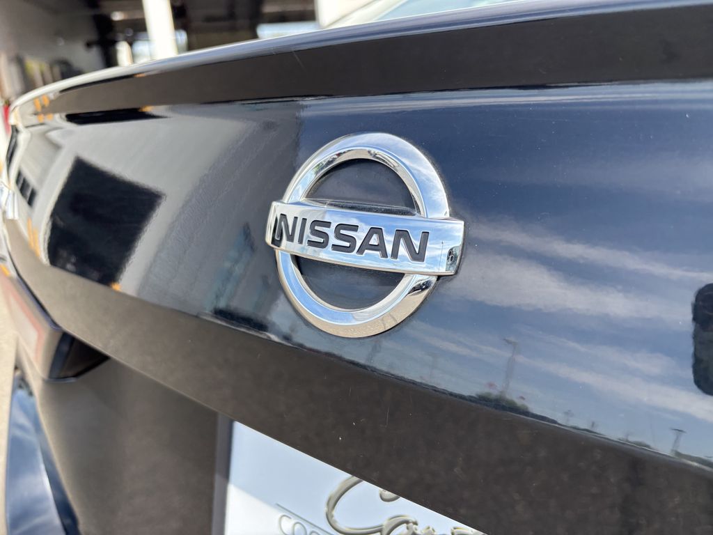 2021 Nissan Altima SV - Photo 10
