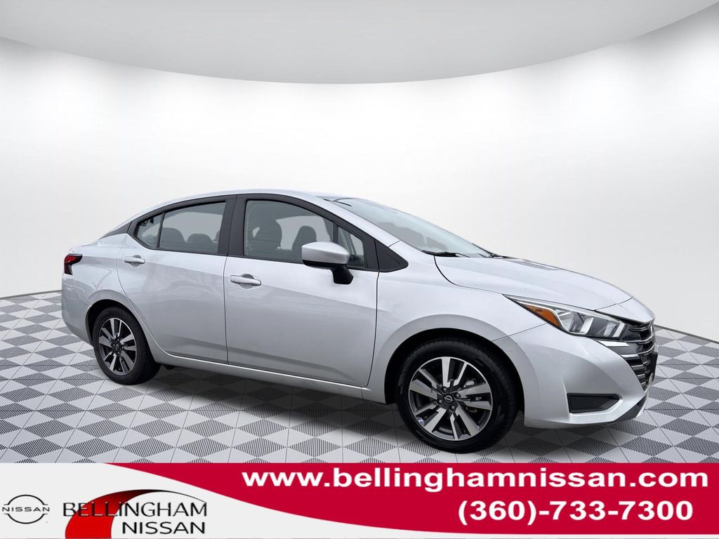 2023 Nissan Versa Sedan SV